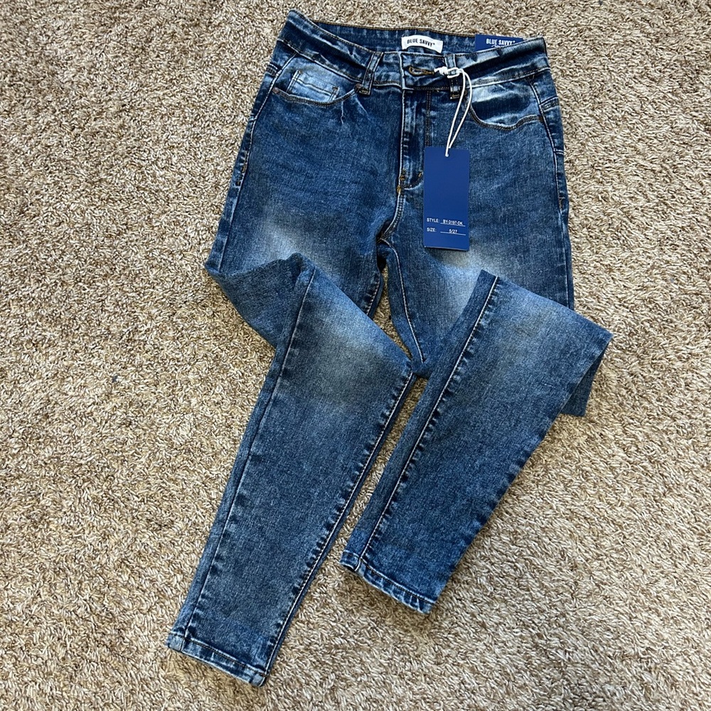 High-waisted Dark-Acid wash Skinny Jeans - Picture 2 of 8